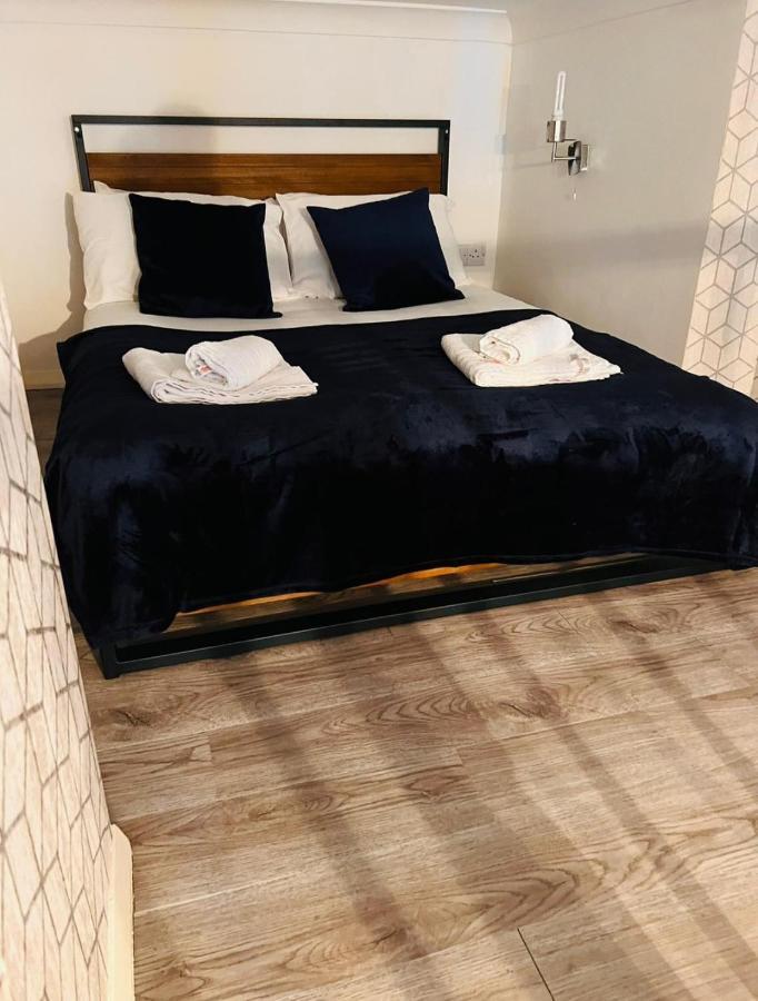 Apartamento F10- Mezzanine 1St Floor Flat Fits 3 Near Paddington Londres Exterior foto
